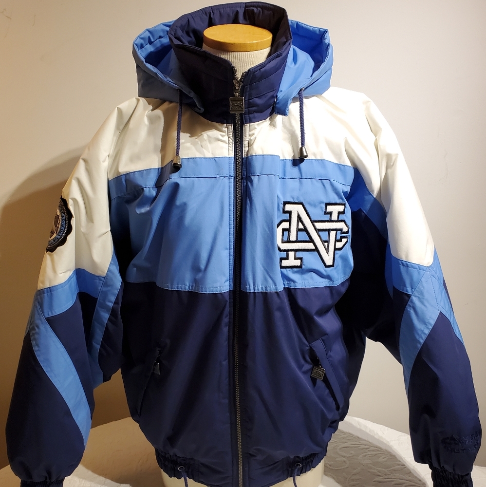 🚨🚨SOLD🚨🚨Rare 90's Nutmeg North Carolina Tar Heels Spellout - Picture 1 of 11